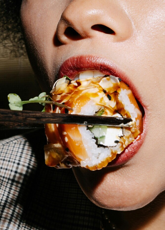 Why Do We Experience Food Cravings And How To Manage Them?